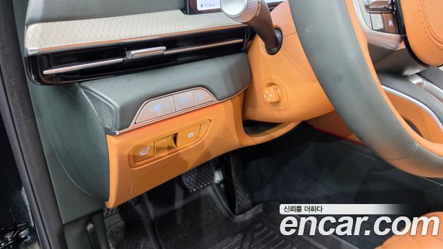 جينيسيس GV80 2.5T AWD
