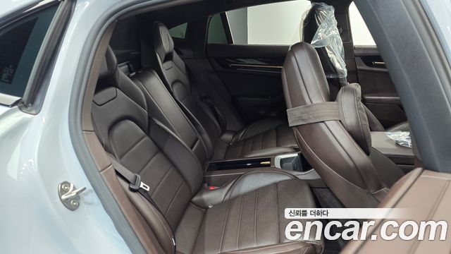 بورش باناميرا (976) 2.9 AWD