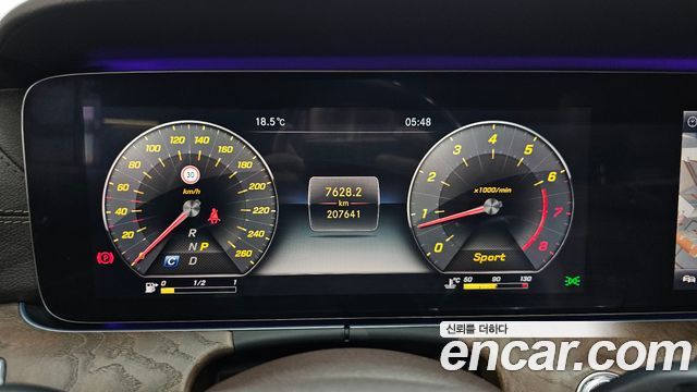 مرسيدس إي كلاس W213 E300 4MATIC