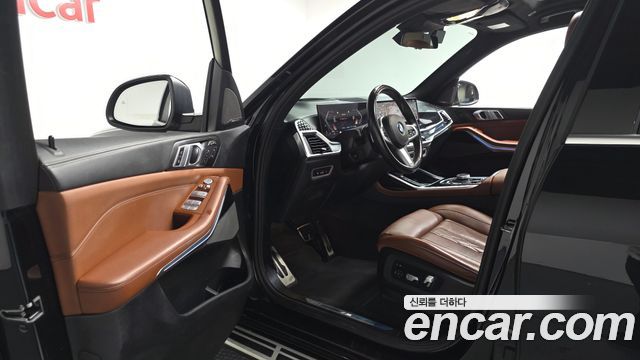 بي ام دبليو X7 xDrive 40i M 6 G07