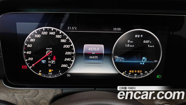 مرسيدس إي كلاس W213 E300 4MATIC