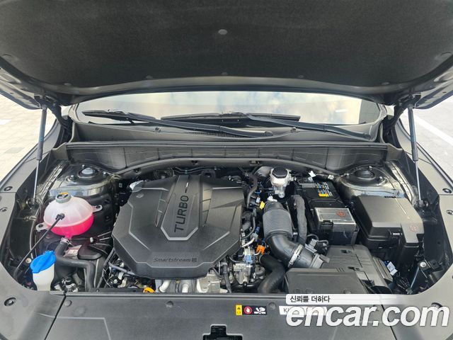 كيا سورينتو 4 2.2 4WD