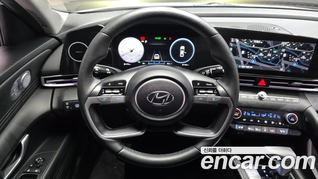 هيونداي إلنترا (CN7) راي