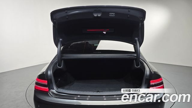 جينيسيس G80 (RG3) 2.5 AWD