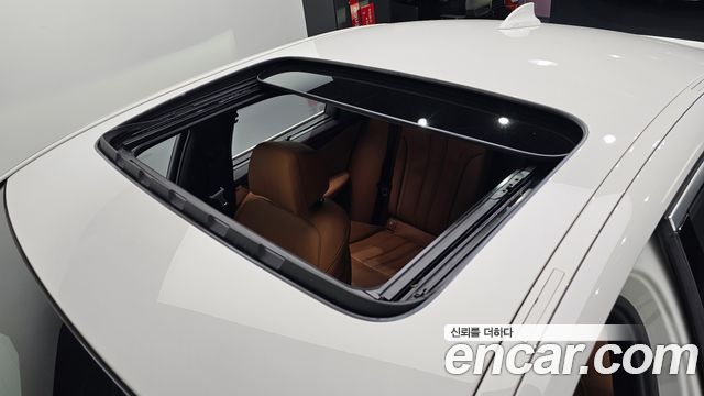 بي ام دبليو الفئة الخامسة (G30) 520i M