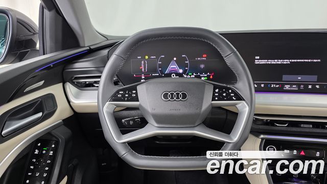 أودي Q5 (80A) 40 TFSI S Line
